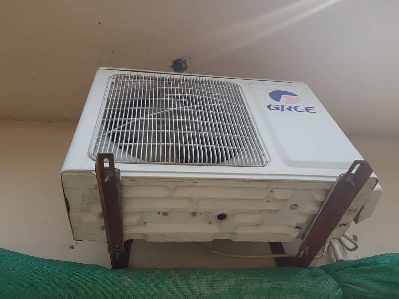 1 Ton Split Unit Air Conditioners (A/C) 3