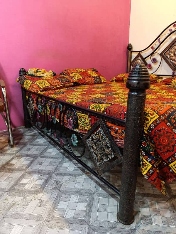 iron bed sale 1