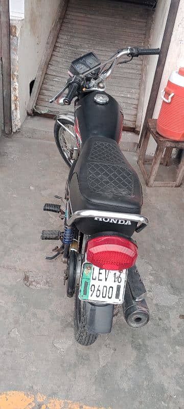 HONDA 125 4