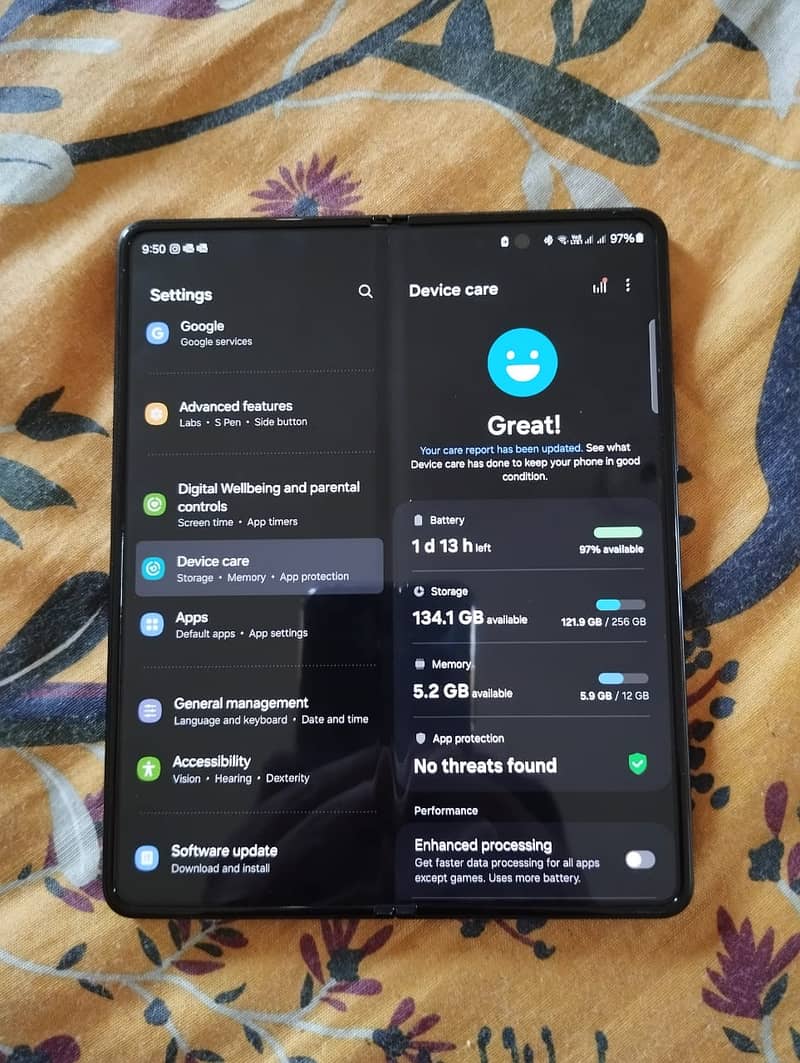 Samsung Galaxy Fold 3 5G (Dual-Sim PTA) 4