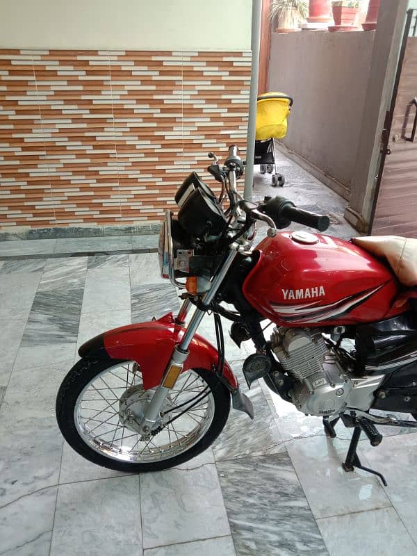 Yamaha yb125z Islamabad no 1