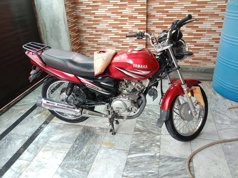 Yamaha yb125z Islamabad no 4