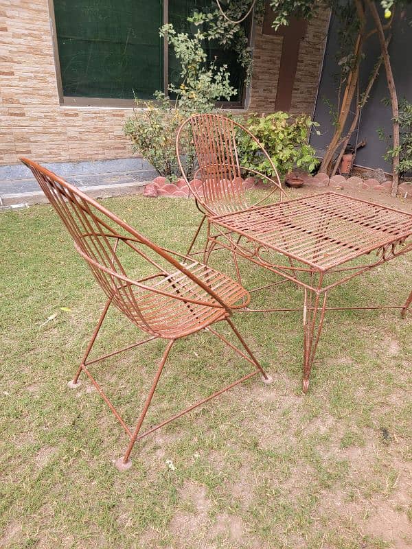 LAWN CHAIRS  Phone no 03004530440 0