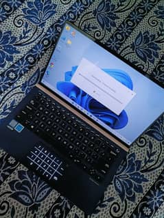 Asus ZenBook 14 16GB ram/256 SSD