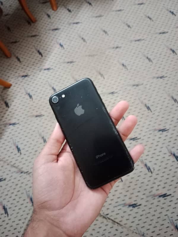 IPhone 7 (128GB) 2