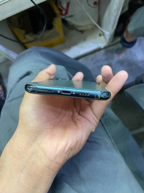 iPhone 11 Pro Max pta approved 2