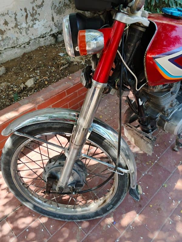 honda 125/2016 model koi kam nh hain gari ma 2