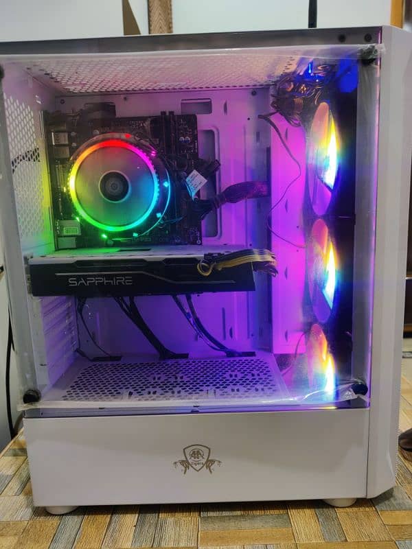 Gaming Pc for Sell with LCD 0