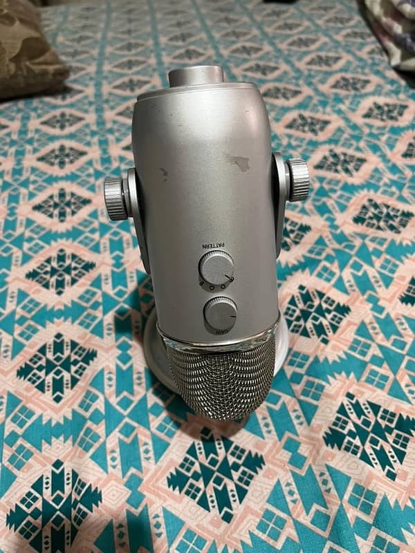 Blue Yeti Microphone 2