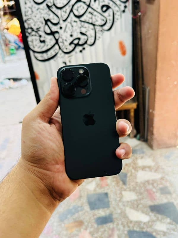 iphone 15 Pro 9