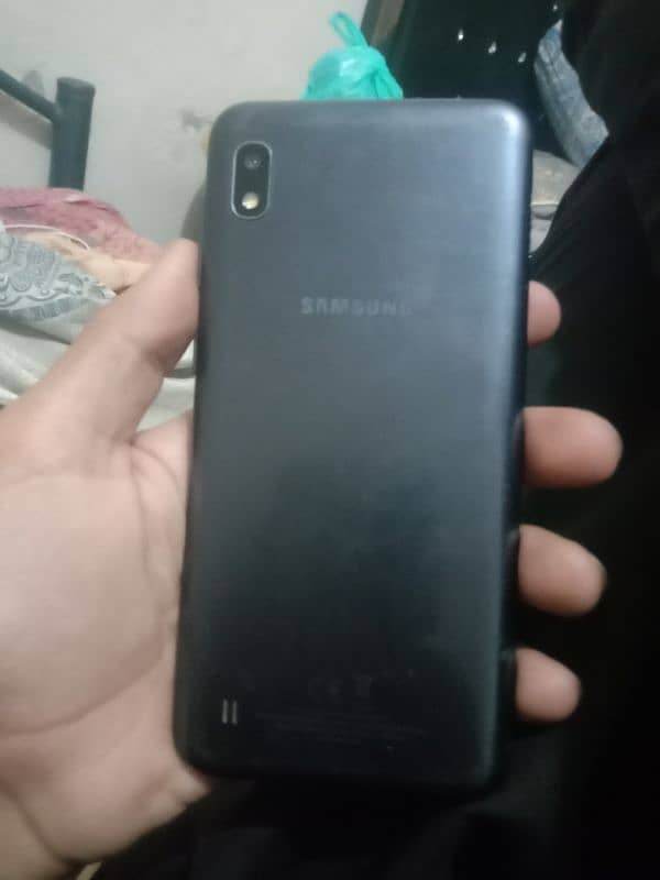 Samsung galaxy A10 4 64 0