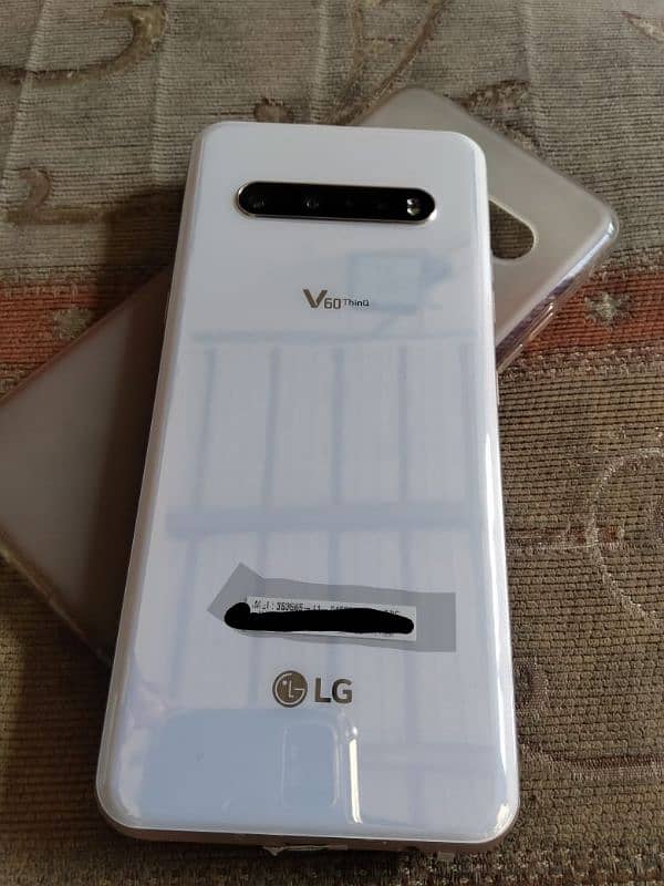 LG v60 3