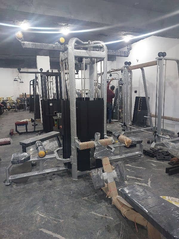 Gym Setup / Gym Manufacturer / Gym Machines/ Commercial Gym Treadmills 12