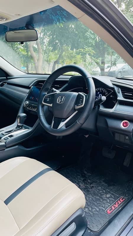 Honda Civic VTi Oriel UG 2017 4