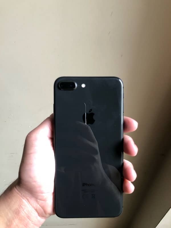 IPhone 8 Plus 64GB non pta factory 5