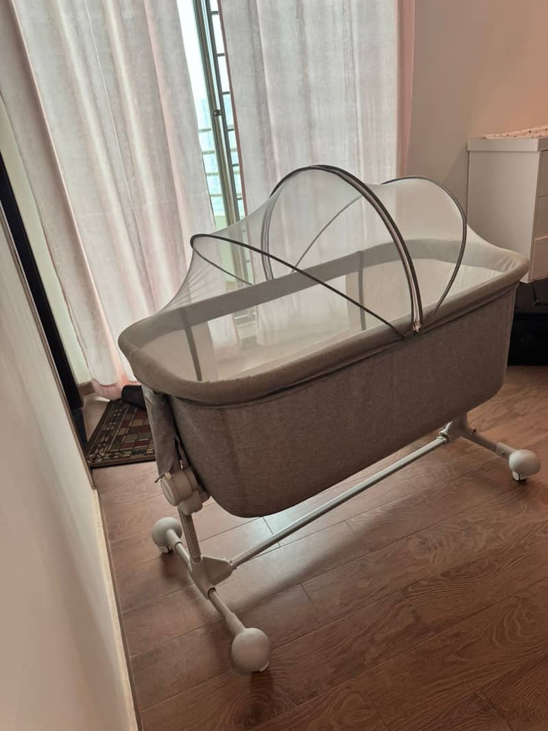 Kidilo baby cot 2