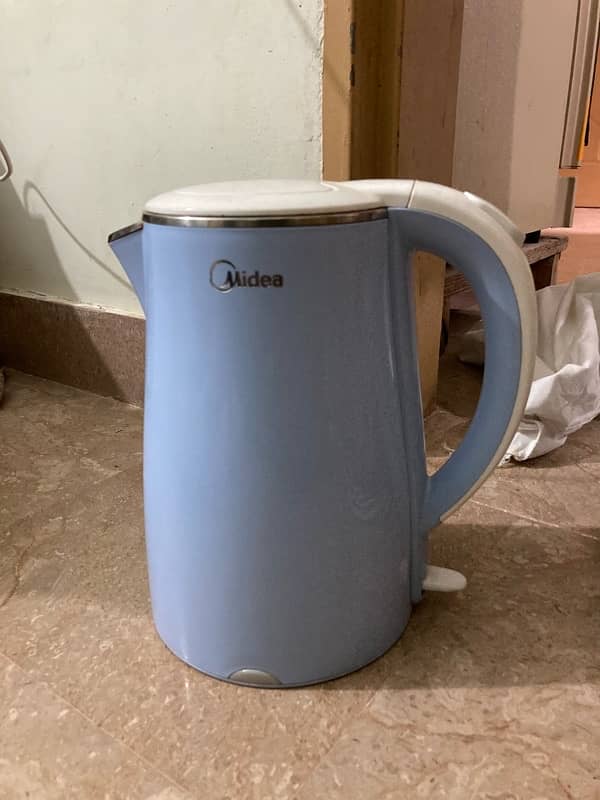 Midea 1.7 Liter 0