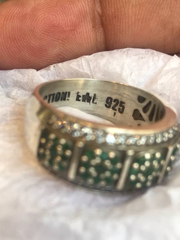 sawat Emerlad ring  USA brand sterling 5