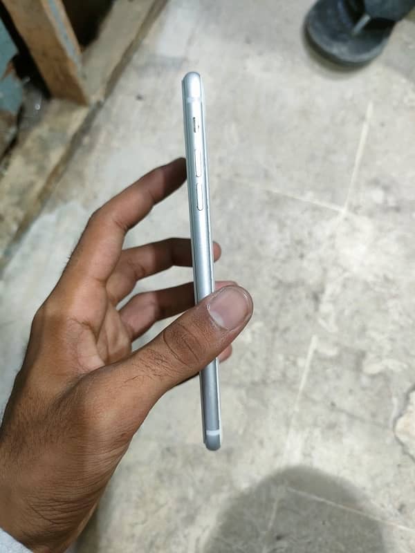 iphone 8 plus 64gb pta approved 0