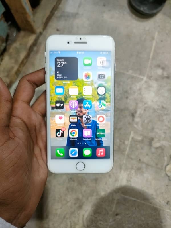 iphone 8 plus 64gb pta approved 2