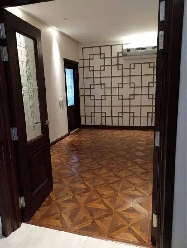 Pvc Vinyl Floor/Wood Floor. 10