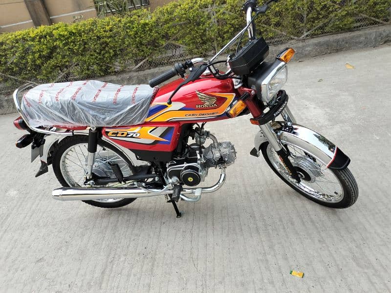 Honda CD70 model 2025 Islamabad number 03055228242 4