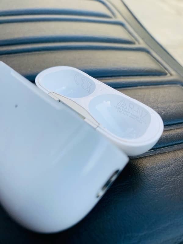 Airpods pro 2nd generation 5