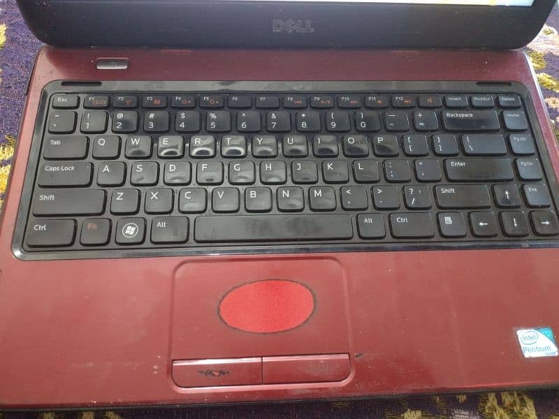 Dell Inspiron - Pentium with orignal Charger 5