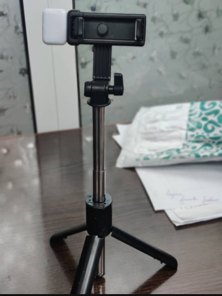 Selfie stick with flash light mini tripod stand 1