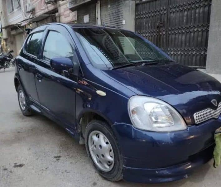 Toyota Vitz 2001 1