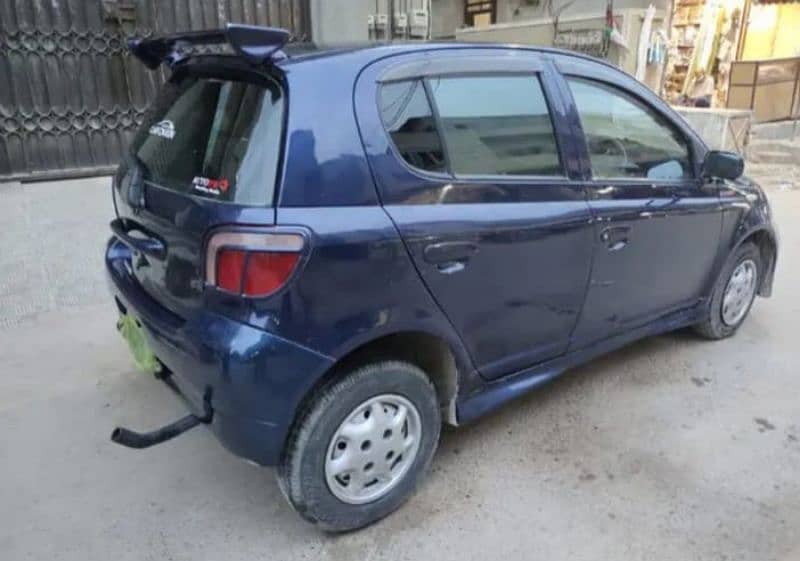 Toyota Vitz 2001 2