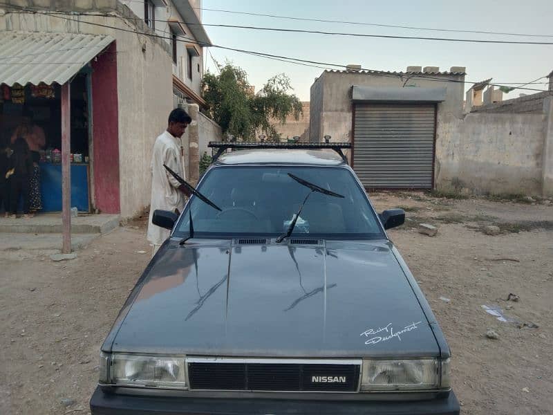 Nissan Sunny 1987 7