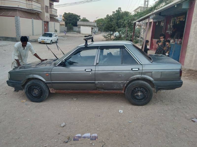 Nissan Sunny 1987 13