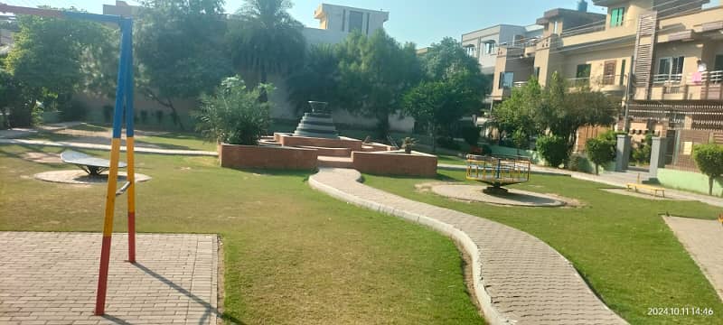 5 Marla Facing Park Plot for sale in R Block Al Rehman Garden Phase 2 0