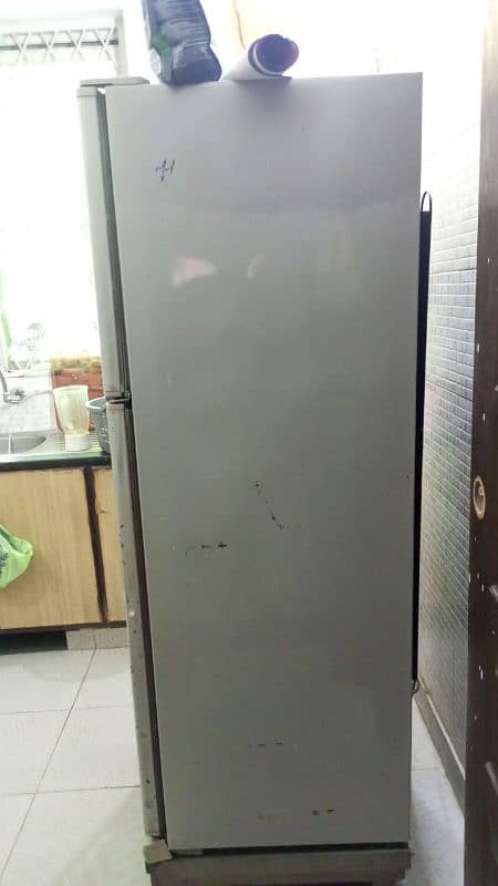 fridge dawlance 2