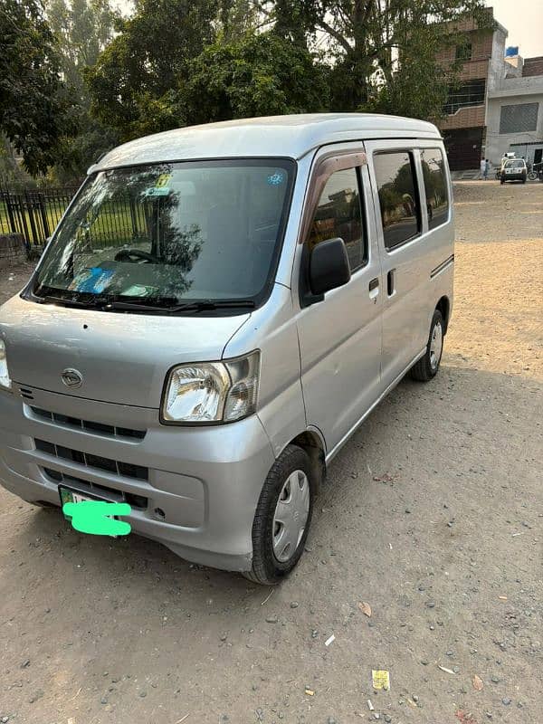 Daihatsu Hijet 2011 1