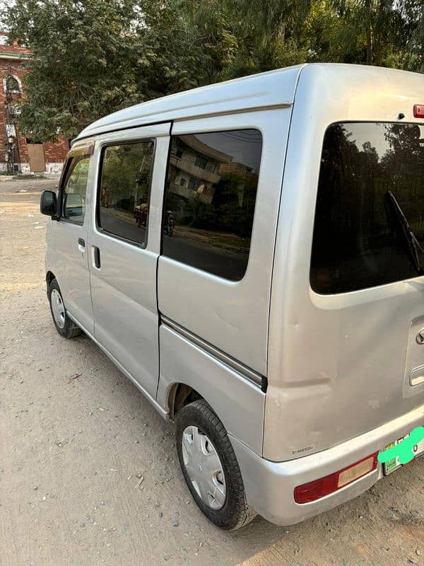 Daihatsu Hijet 2011 5