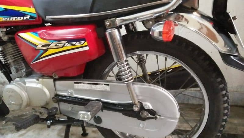 Honda 125 2019 modal bio matic majood hai 9