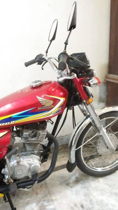 Honda 125 2019 modal bio matic majood hai 16