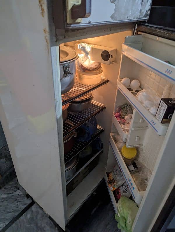 Dawlance Refrigerator for sale 4