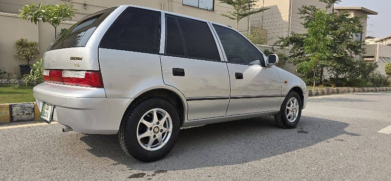 Suzuki Cultus VXL 2005 3