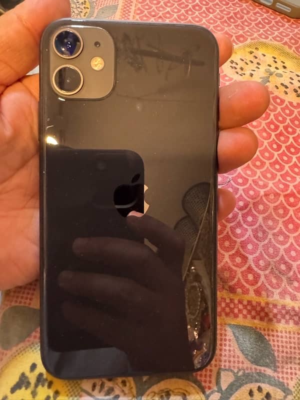 iphone 11 jv in good condition 4