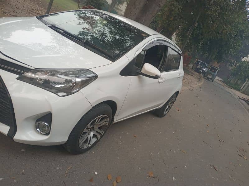 Toyota Vitz 2014 beautiful car 2