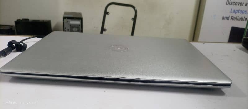 Dell I5 10th gen 2 gb Nvidia 2