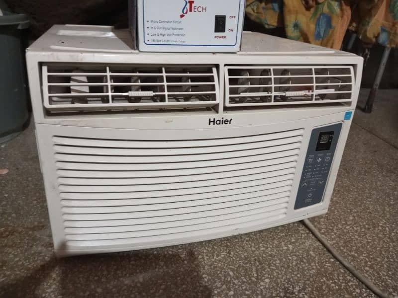 Window AC original Haier 0.75 ton with step lizer 1