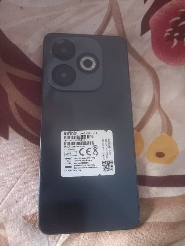 Infinix Smart 8 Pro 0