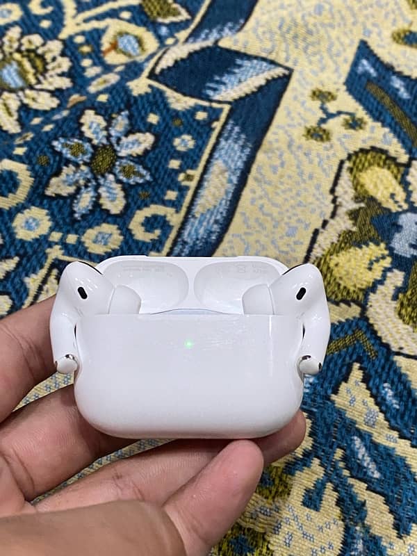 Airpods pro  orignal apple airpods pro 1st gen orignal hain origna 5