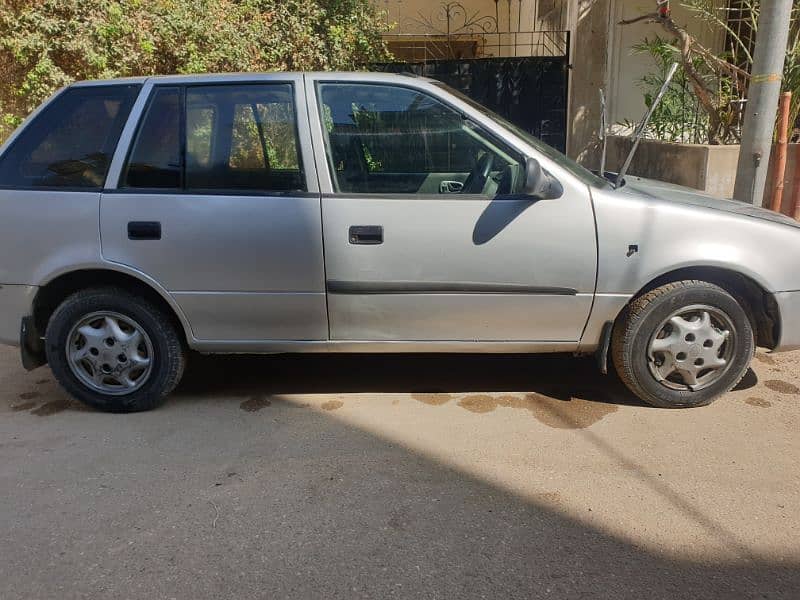 Suzuki Cultus VXR 2011 3