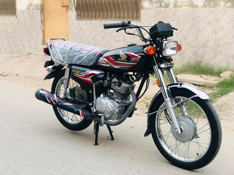 Honda 125 2024 Registered 4