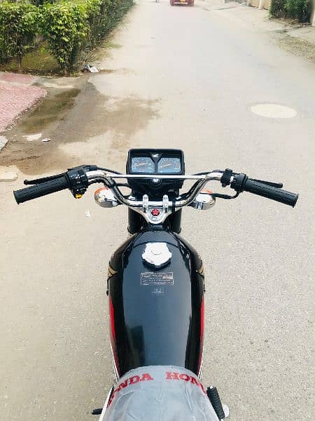 Honda 125 2024 Registered 8